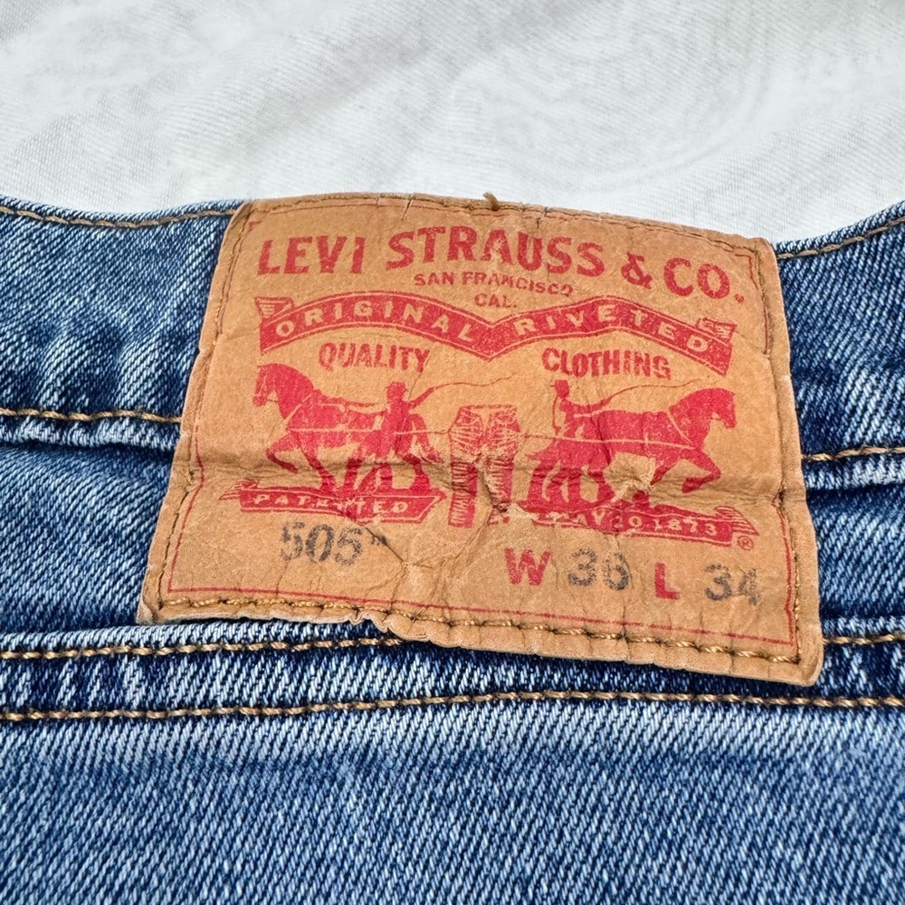 Levi’s 505 red tag W 36 L 34 great used condition y2 k retro casual relaxed fit - Picture 3 of 13